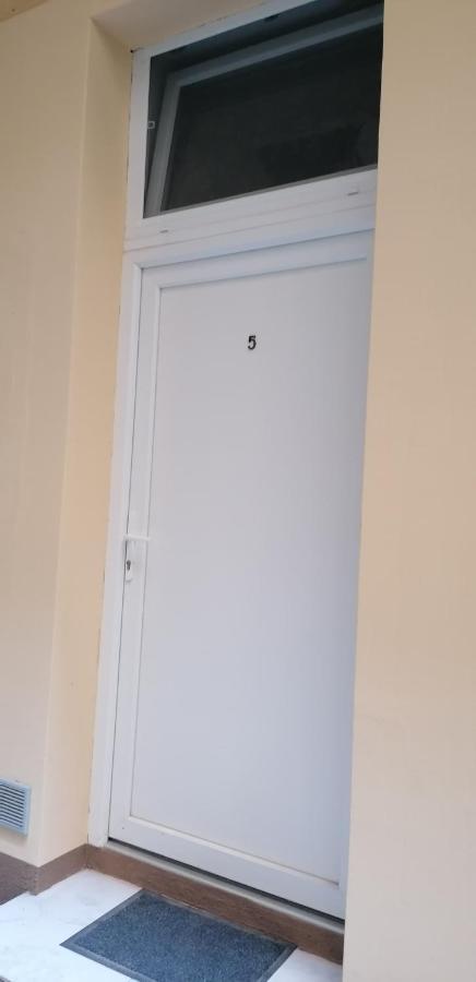 بودابست Little-Oasis Apartment المظهر الخارجي الصورة