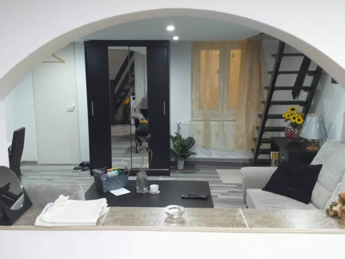 بودابست Little-Oasis Apartment المظهر الخارجي الصورة